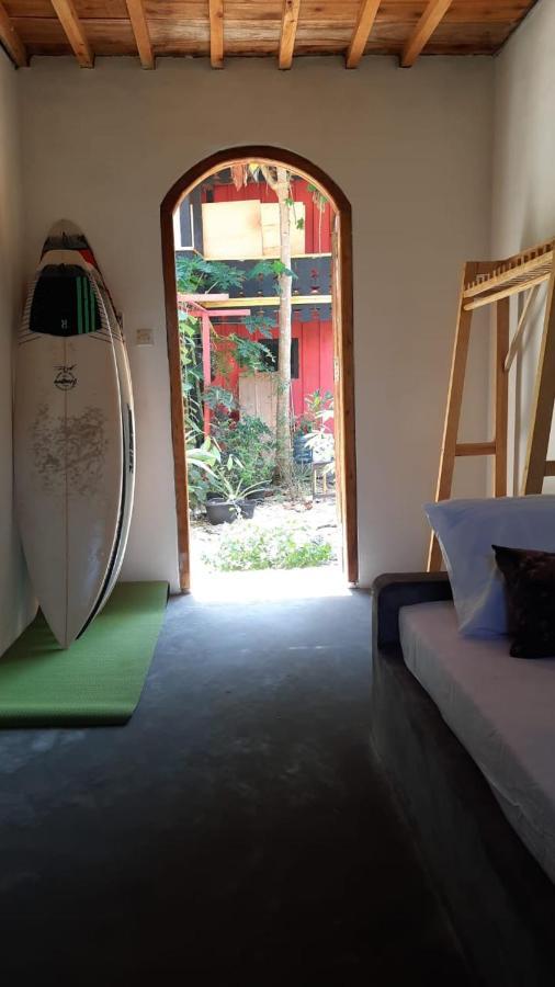 Rumah Nalu Surf Camp Krui 外观 照片