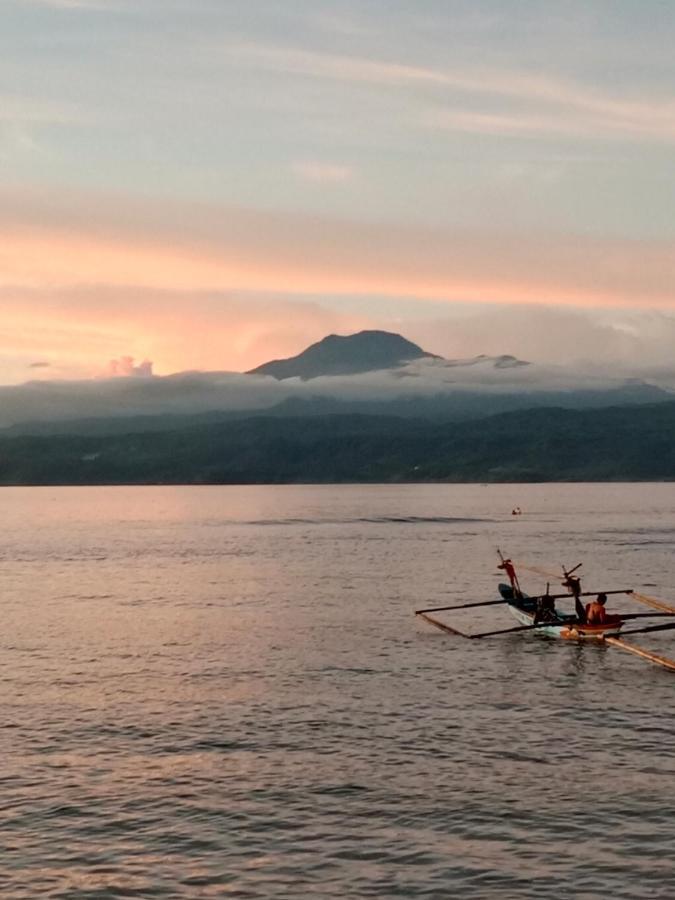 Rumah Nalu Surf Camp Krui 外观 照片