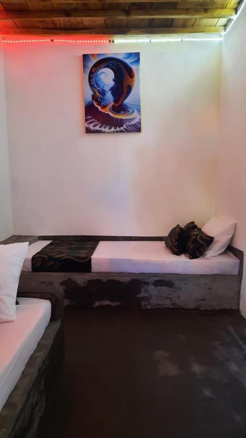 Rumah Nalu Surf Camp Krui 外观 照片