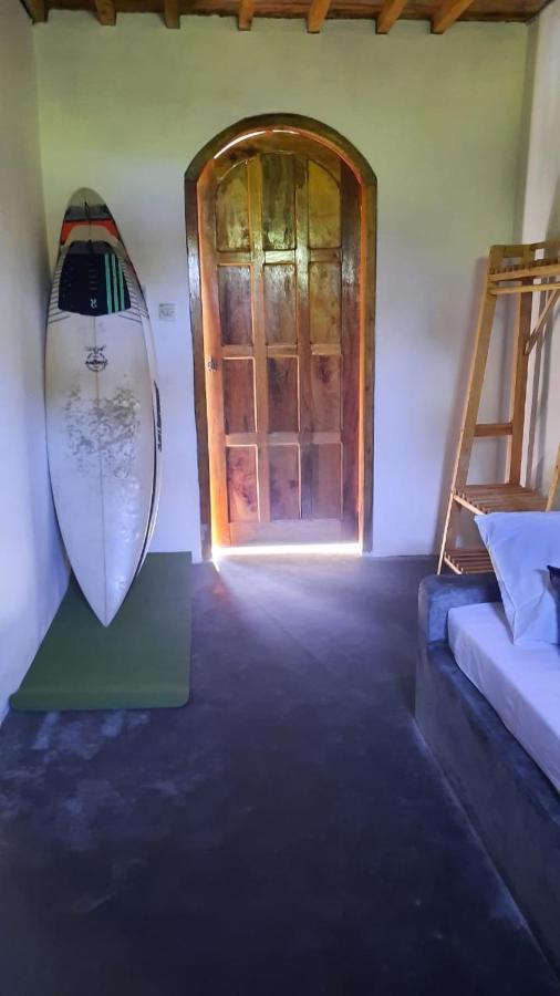 Rumah Nalu Surf Camp Krui 外观 照片